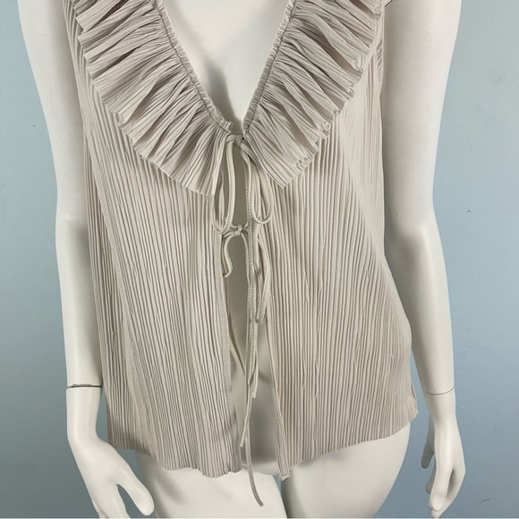 Zara Sleeveless V-neck Rufle Pleated Tie Front Top Blouse Size M - Picture 5 of 15